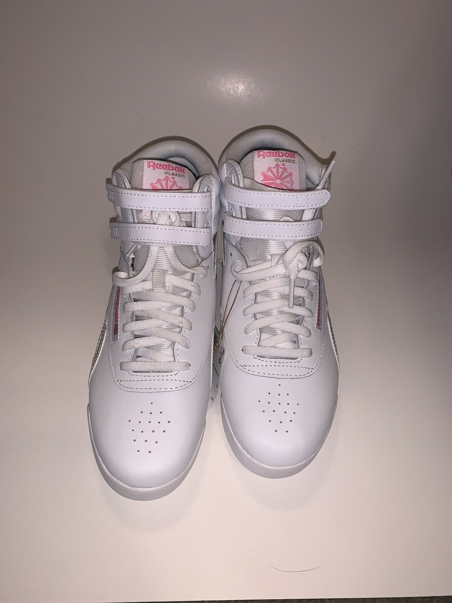 Reebok - ReebokEASYTONEレトロジョガーホワイト×ピンクナースシューズ24.5 Reebok - ReebokEASYTONEレトロジョガーホワイト×ピンクナース