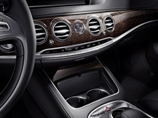 Original Mercedes Benz Becherhalter S-Klasse W222 A2226830075 Original Mercedes Benz Becherhalter S-Klasse W222 A2226830075