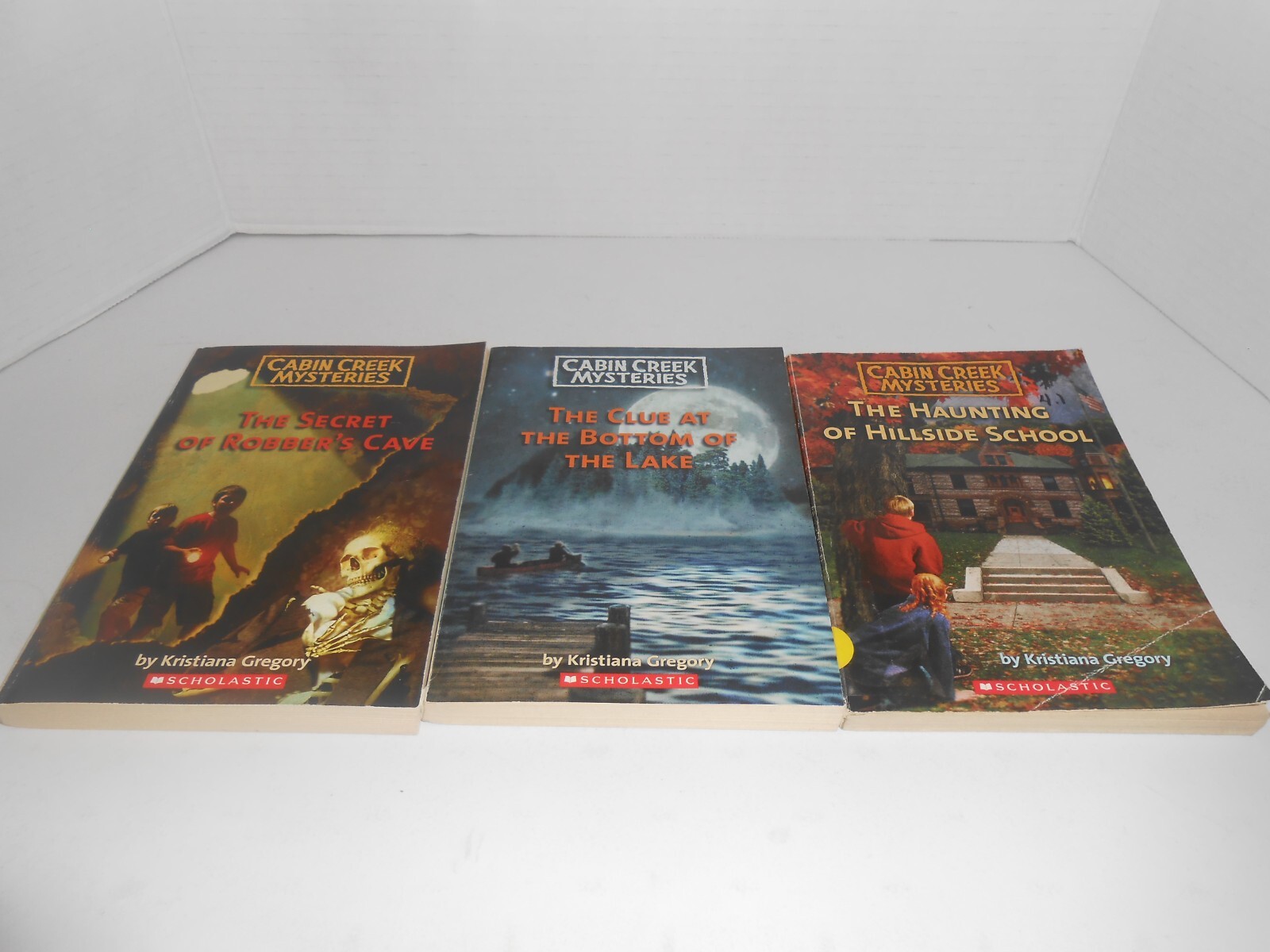 A lot of 3 of The Cabin Creek Mysteries by
