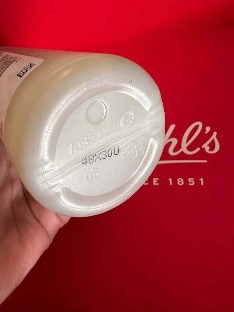 Kiehl's Rice & Wheat Volumizing Shampoo 8.4 fl. oz. / 250mL for Flat, Thin Hair - Image 4 of 4