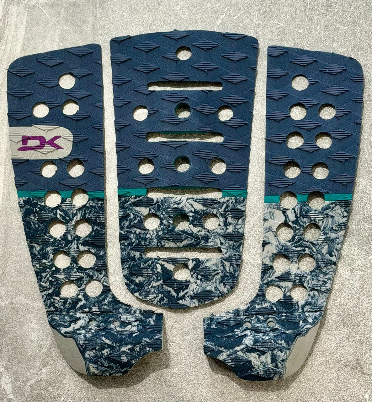 DaKine Shane Dorian Pro-Model Surfboard Tail Pad, 3 piece.