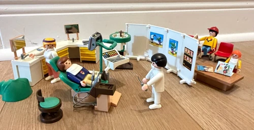Playmobil 3762 Dental Office Patient Room Vintage Complete