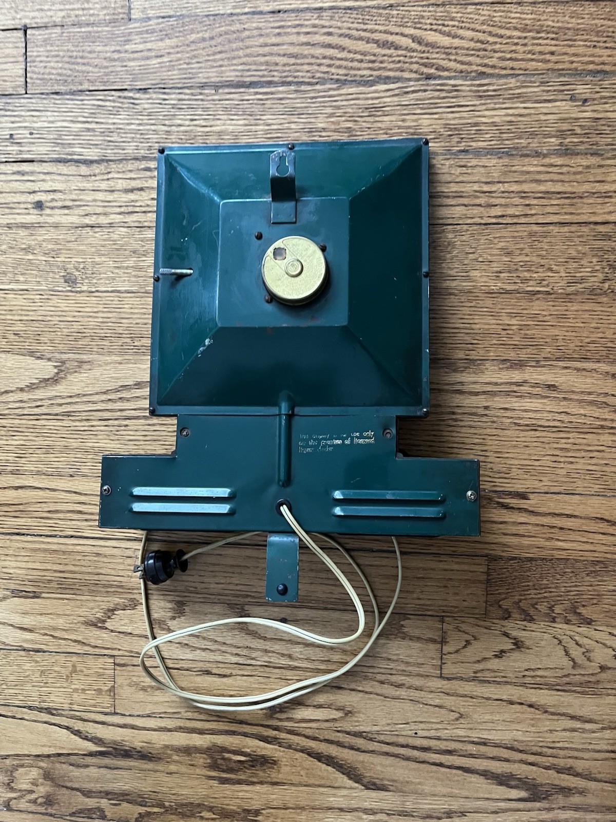 Vintage Four Roses Whiskey Advertising Clock