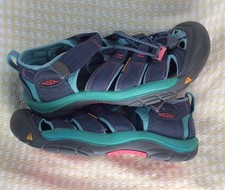 Keen Newport H2 Pink Turquoise Sandals Youth Big Kid Size 4 Waterproof