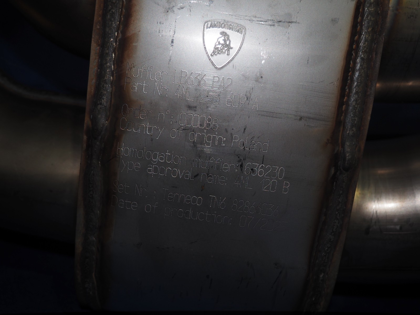 2025 2026 Lamborghini Urus SE Hybrid Stock Factory Exhaust OEM Excellent Shape