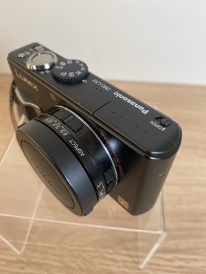 Panasonic LUMIX DMC-LX2 10.2MP Digital Camera 4x Optical Zoom