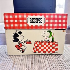 Vintage 1965 Peanuts Snoopy Pizza Palace Tin Recipe Box Hallmark Charlie...