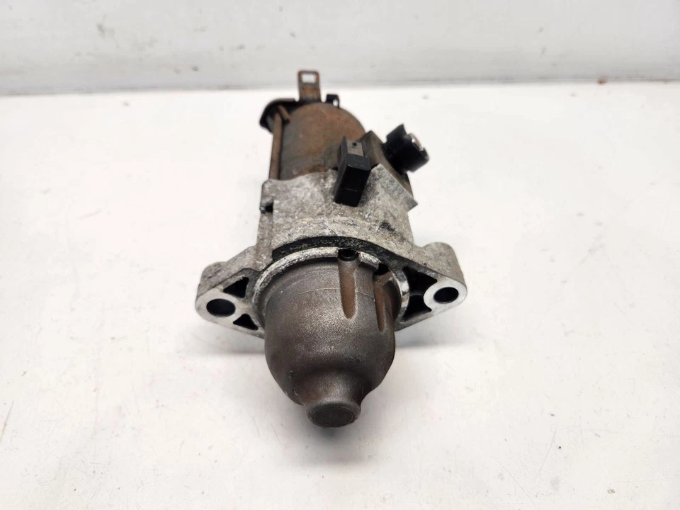 2010-11 Honda CR-V (2.4L / AT) Starter Motor - Image 2 of 4