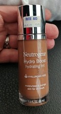 Neutrogena Hydro Boost Hydrating Tint Foundation.  135 Chestnut