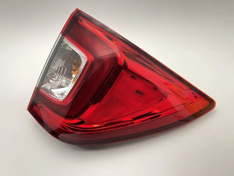 19-21 年本田 PASSPORT 右尾四分安装 SCUFF FWD 137K 运动 56007 — 第 3/4 张图片