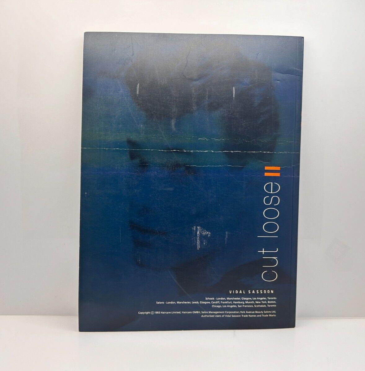 Cutting Hair the Vidal Sassoon Way & Cut loose 2 / 2 Volume Books