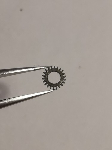 VENUS 170-COMPTEUR 45 MIN.-PIECES MOUVEMENT-SAUTOIR DE ROUE A COLONNES -REF 8355