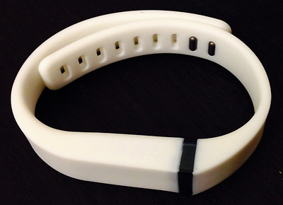 1 small  WHITE for FitBit FLEX Bracelet With Clasp (NO TRACKER)