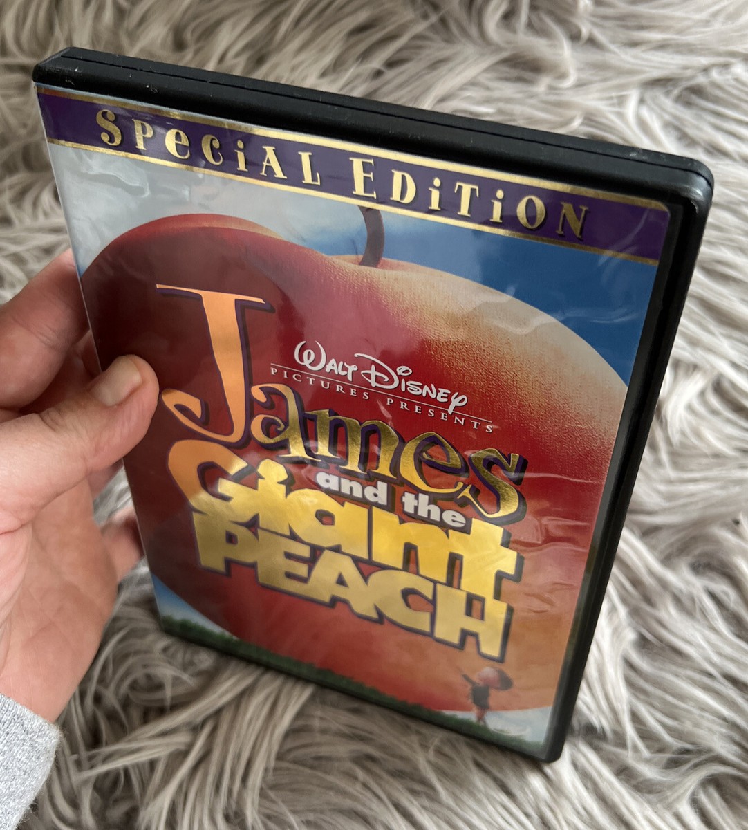 (未使用･未開封品)James &amp; Giant Peach [DVD] Disney JAMES AND THE GIANT PEACH Special Edition DVD Movie