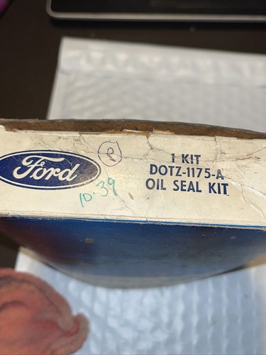 Genuine Ford D0TZ-1175-A Oil Seal Kit - FREE SHIPPING - Picture 2 of 2