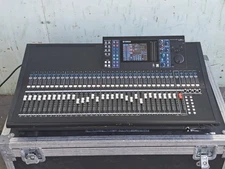 Yamaha LS9-32 32-Input Digital Mixing Console w/case READ