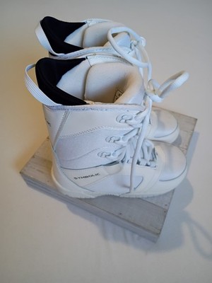 Symbolic White Winter Snowboard Boots Size Women's 7