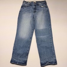 Universal Thread Vintage Straight Jeans Womens 8R Medium Wash High Rise