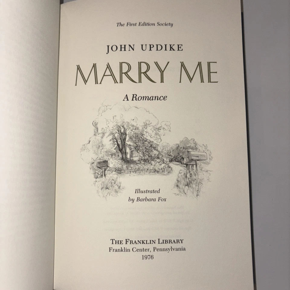 Marry Me By John Updike Franklin Library First Edition Foto 2 de 3