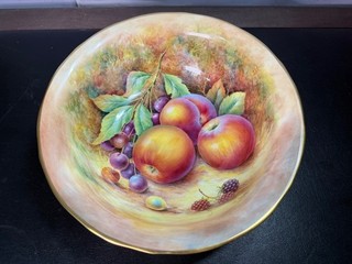 Royal Worcester Still Life Fruit Study Large Bowl Artist Signed D. Fuller 9.25”