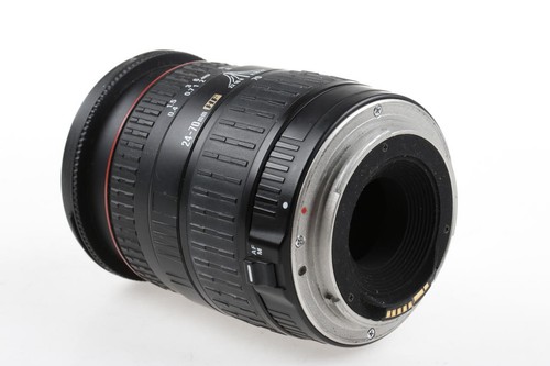 SIGMA 24-70mm f/3,5-5,6 HF für Canon EF - SNr: 1013035 - Bild 3 von 5