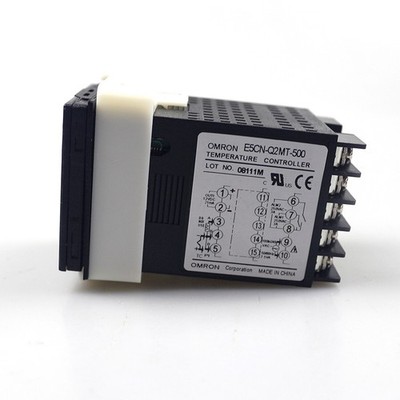   E5CN-Q2MT-500 NEW Digital Temperature Controller 100-240VAC 1/16 DIN *tm