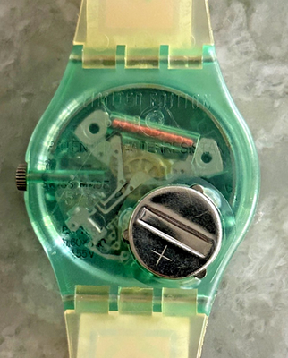Swatch Watch - GG140 - CHEICK NADRO by Frederic Bruly Vintage 1996 Gents Swatch Watch - GG140  main image 3