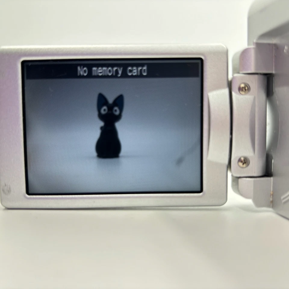 Canon Powershot A630 Digital Compact Camera 8.0MP CCD *READ DESC - Fibre in lens - Image 2 of 4