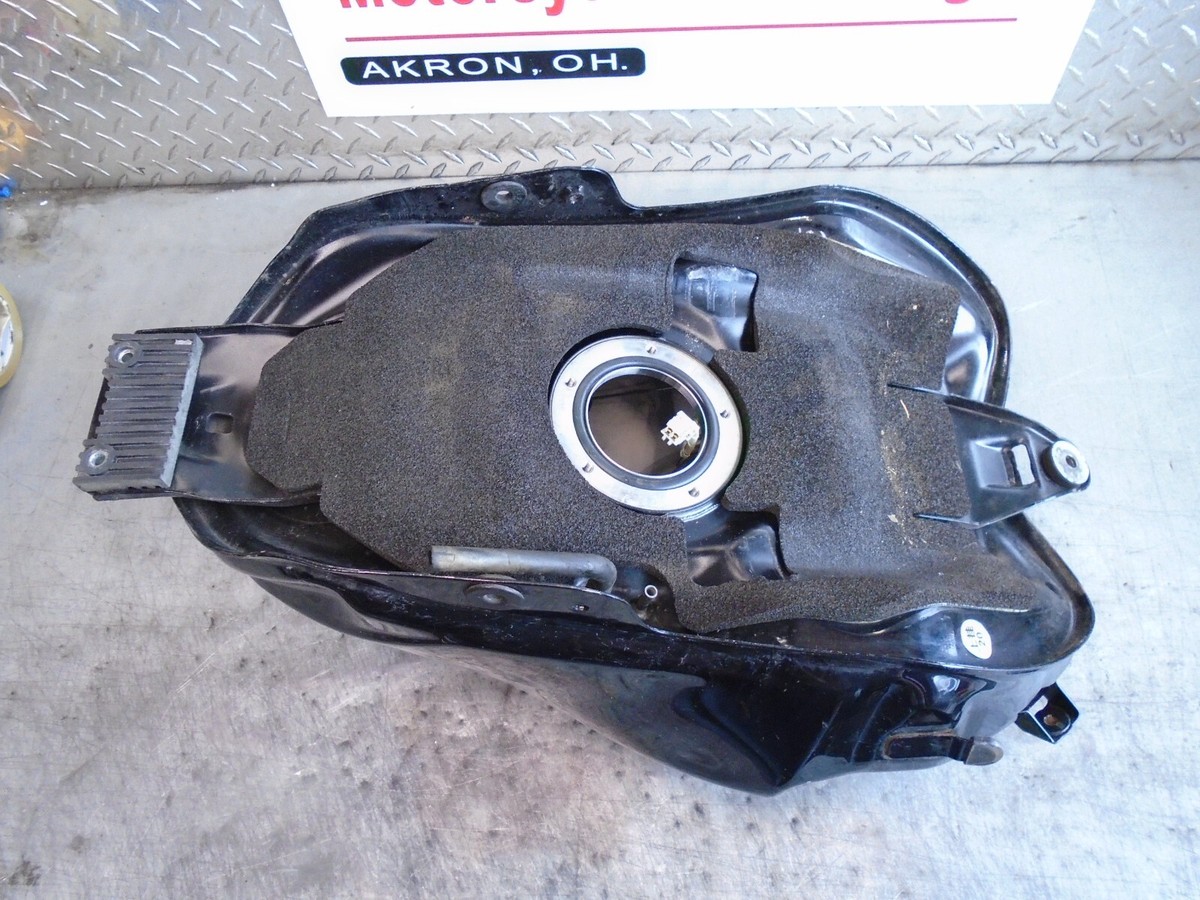 13 Suzuki GW 250 GW250 Inazuma TANK ASSY, FUEL (BLACK) 44100