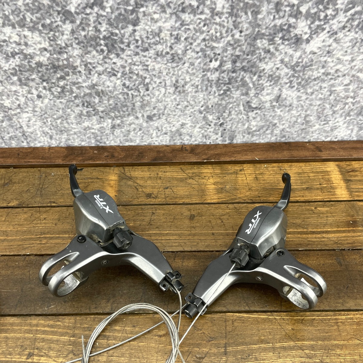 シマノ XTR sti st-m960 3×9速 油圧ブレーキ XTR（ST-M960）レビュー