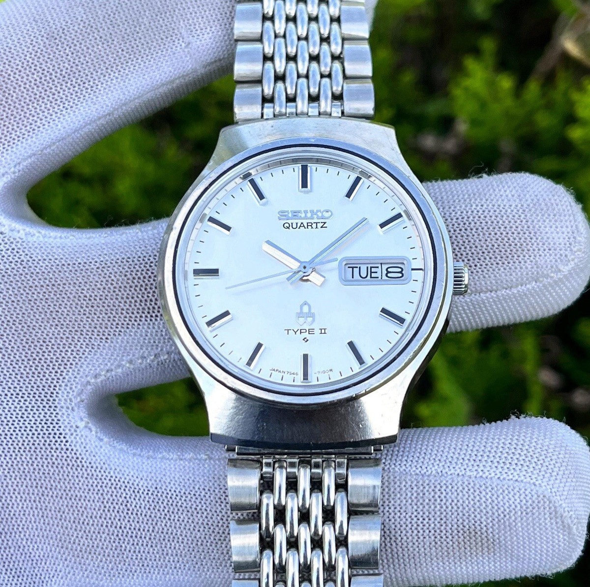 Vintage Seiko Type II Silver Sunburst Dial Japan Made Men Quartz