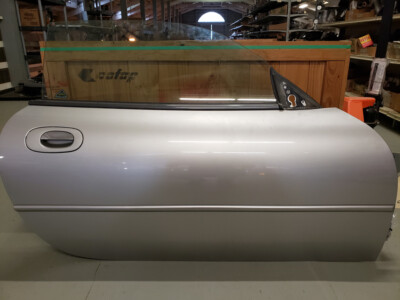 1999 Jaguar XK8 XKR PASSENGER RH RIGHT SIDE TRIPLEX GLASS OEM