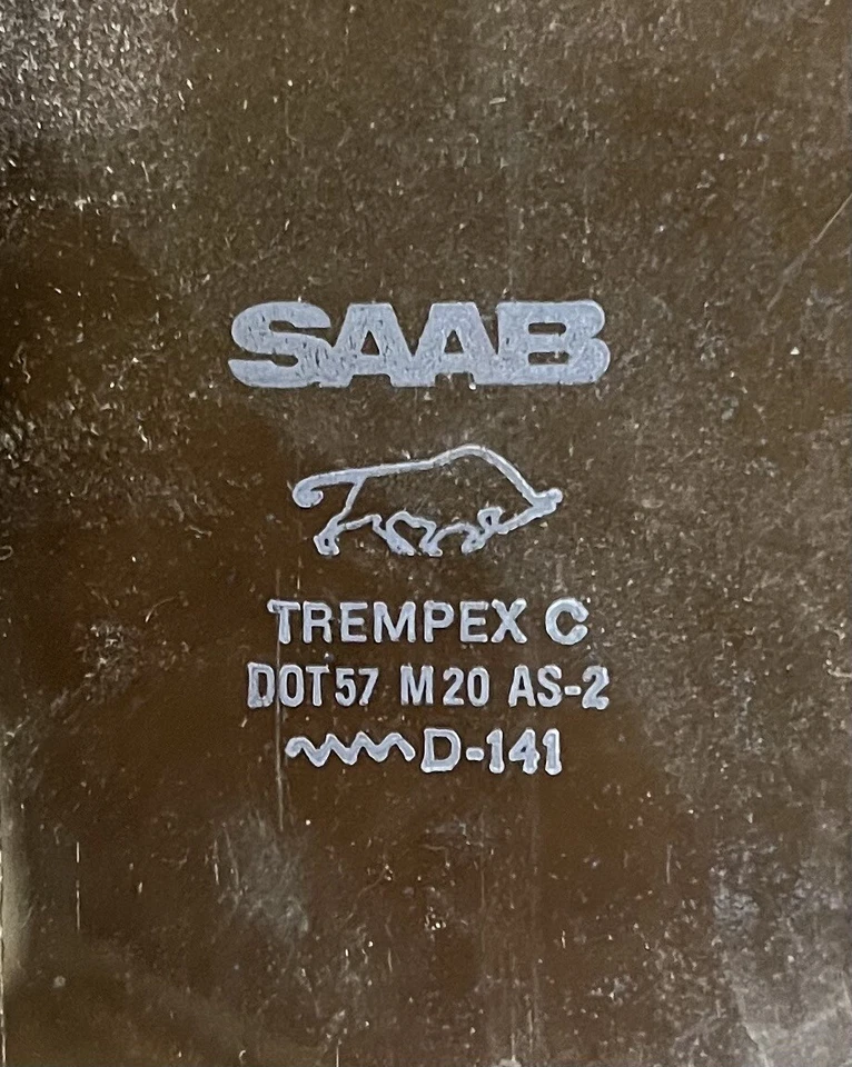 Vidro lateral para motoristas Saab Sonett da década de 1970 - Imagem 2 de 2