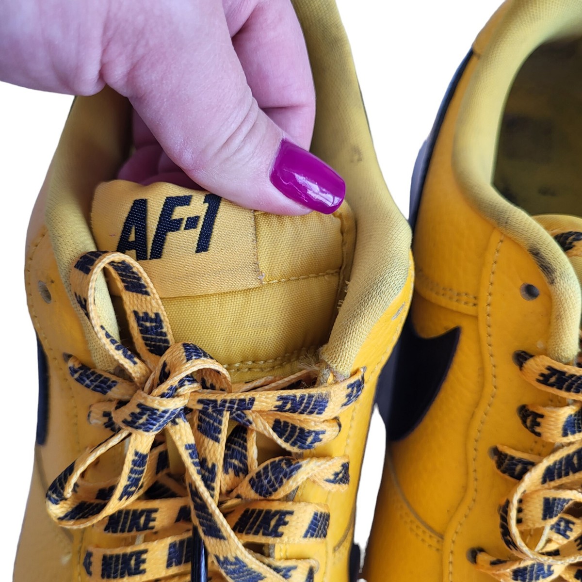 Nike x NBA Air force 1 Amarillo Large black swoosh yellow  display picture 2