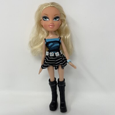 MGA BRATZ The Treasures Collection Cloe Doll