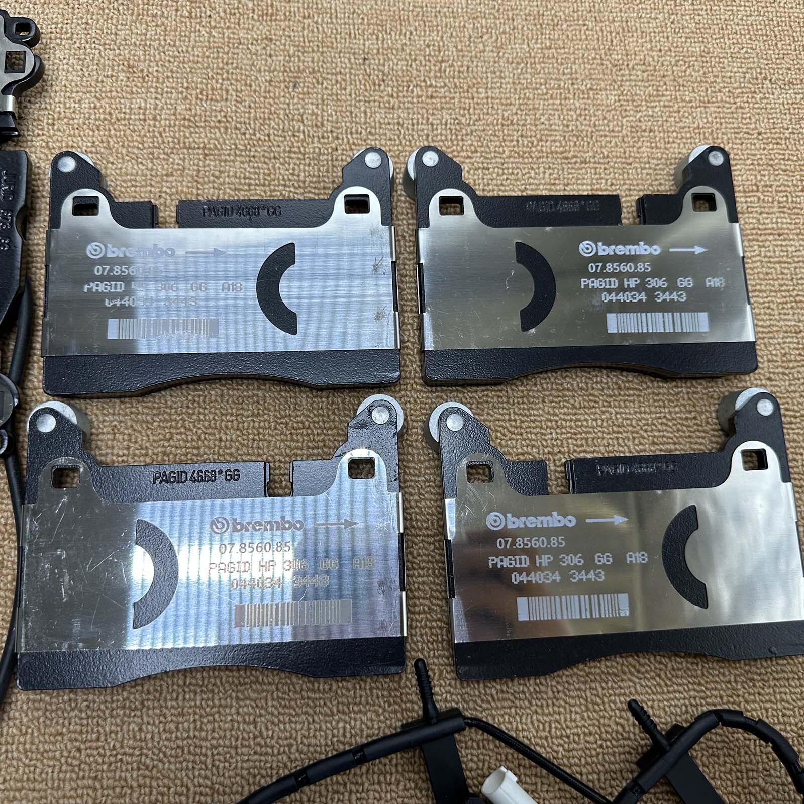 🚚Front & Rear Brake Pads Set HY53-2D007-BC HY53-2C562-BC For Aston Martin