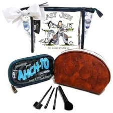 Bioworld Disney Star Wars Greetings from Ahch-To Cosmetics Bag and Brush Set New