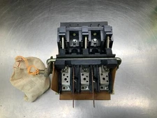 Cutler-Hammer C360NEL Series A1 Fuse Base For 200A