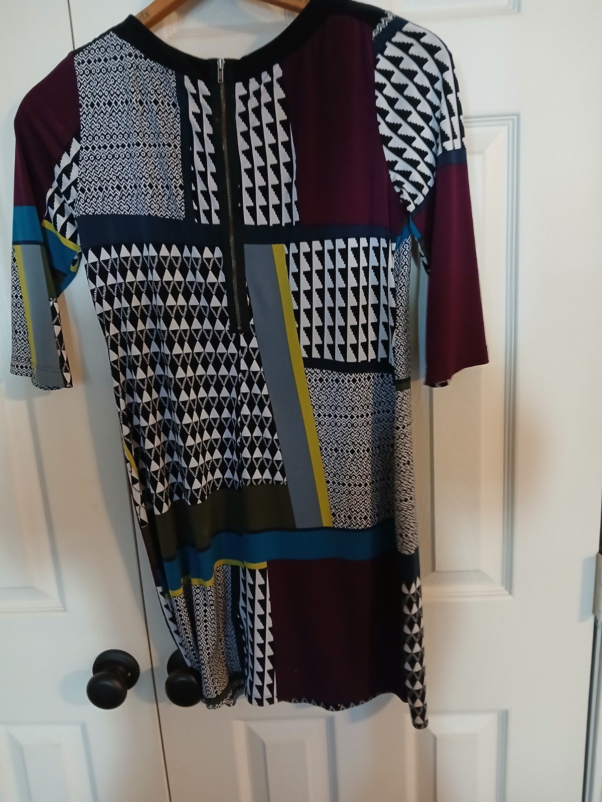 J. Taylor Mod Geometric Patchwork Sheath Dress Si… - image 2