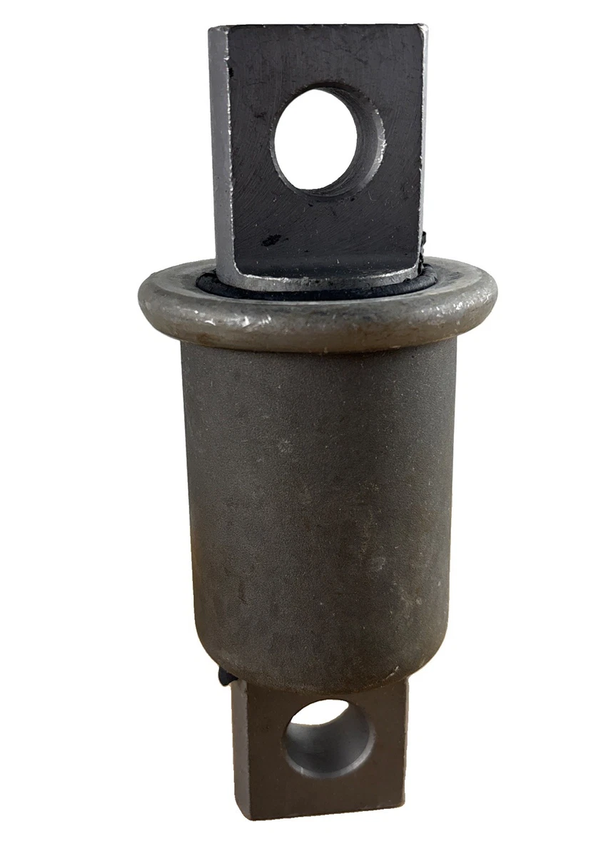 Genuine PACCAR Bushing 52296 – OEM photo 1