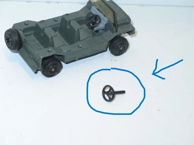Dinky toys, 1 volant a 3 branches en plastique pour minimoke militaire - Photo 1/4