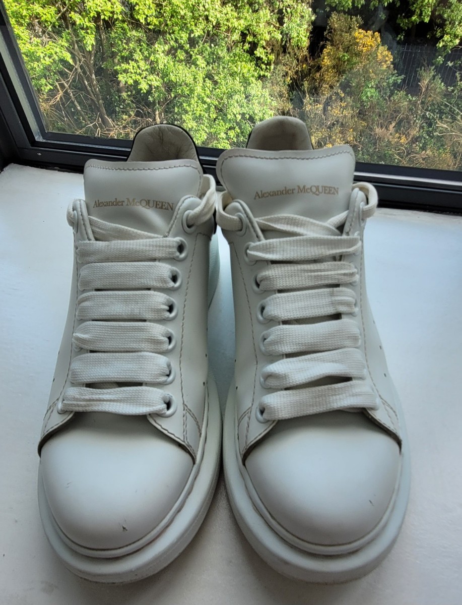 Alexander McQueen Womens White/black Trainers Size UK