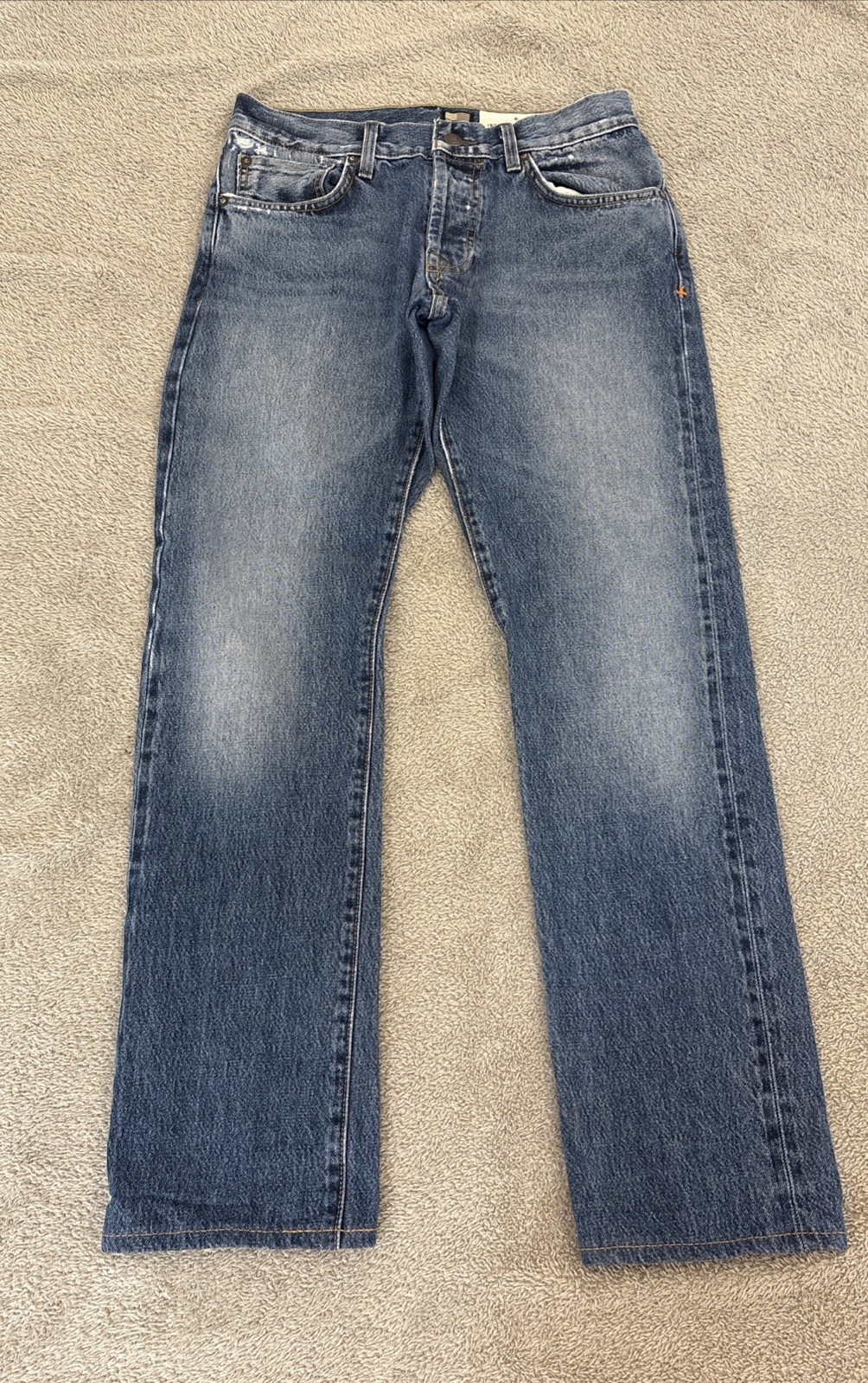 Picture 3 of 18