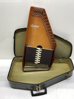 Vintage Oscar Schmidt 21 Chord Autoharp Wood Finish w/ Hard Case