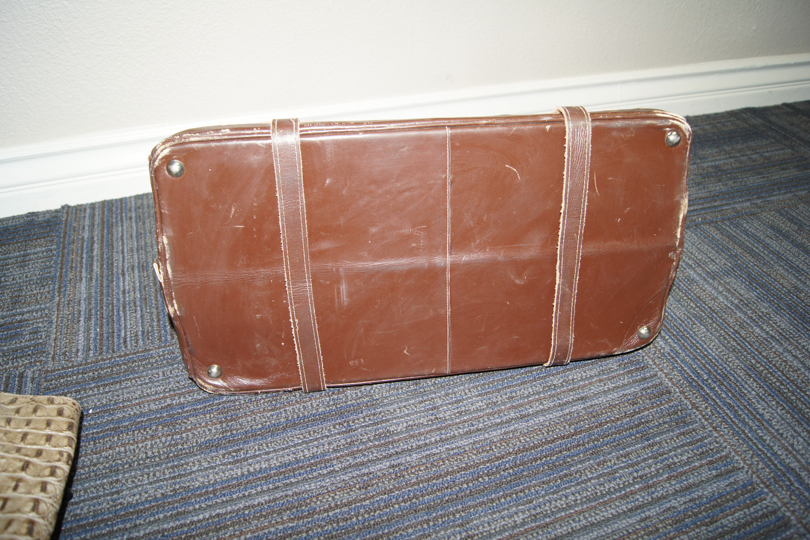 Picture 4 of 12