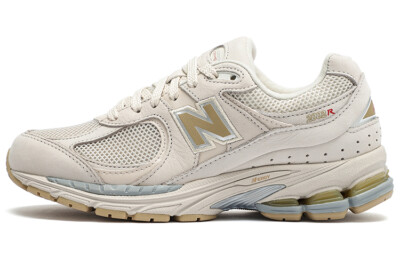 New Balance 2002R クリーム シューズ New Balance Cream 2002R Shoes | PacSun