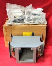 SQUARE D WIREWAY M/N: LJB4TT HINGED AND GASKETED COVER TEE TOP OPENING