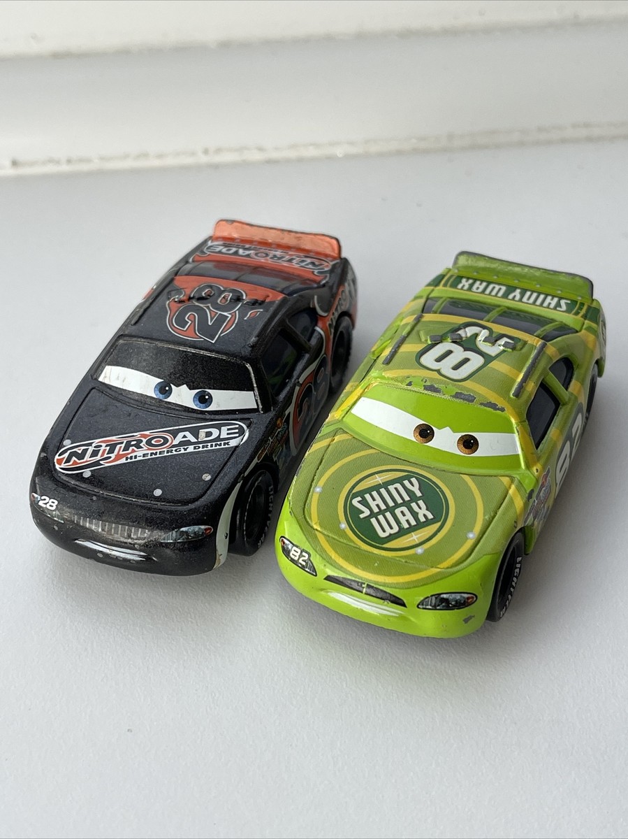 Disney Pixar Cars SHINY WAX #82 & NITROADE #28 SPEEDWAY