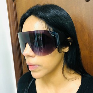 oversized visor sunglasses