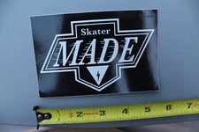 Skater Made Skateboards Raiders Dogtown Saric Z85B Vintage Skateboarding STICKER